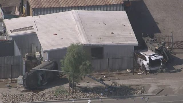 Police: 1 man dead following three-car crash along South Phoenix road