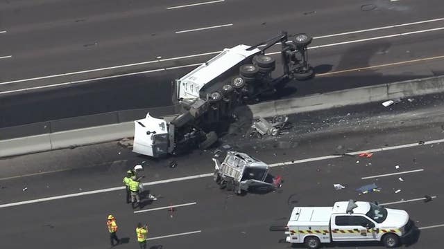 DPS investigates fatal rollover crash involving dump truck on Interstate 10 in Tempe
