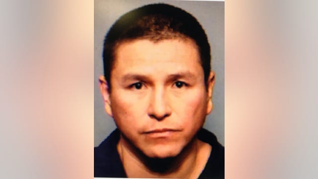 Flagstaff Police officers searching for 'armed and dangerous' shooting suspect