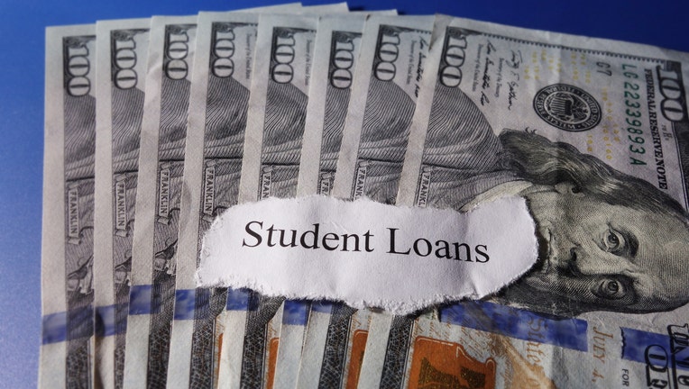 REFI-STUDENT-LOANS-530829843.jpg