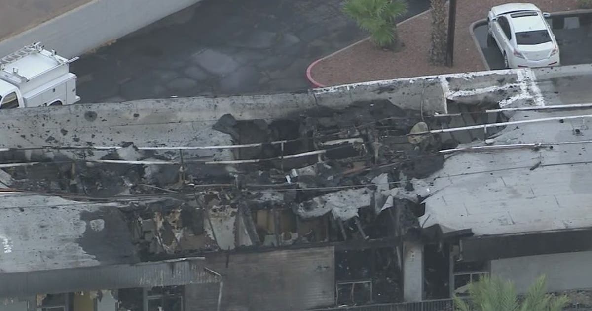 At least 50 Phoenix residents displaced in apartment fire near 20th ...