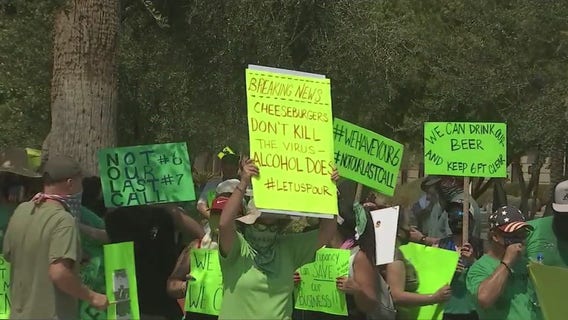 Bar owners send message to Governor about reopening during protest at State Capitol