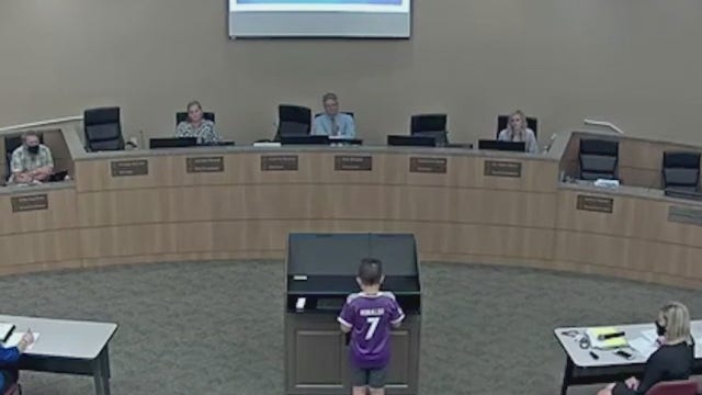 Some Queen Creek teachers resigning after district votes to head back to school Aug. 17