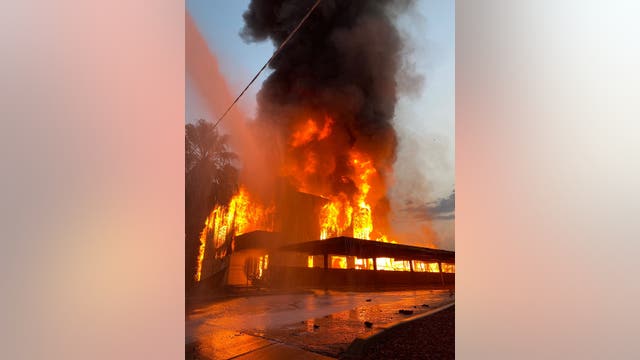 Firefighters battle fire at 2-story apartment complex under construction in Phoenix