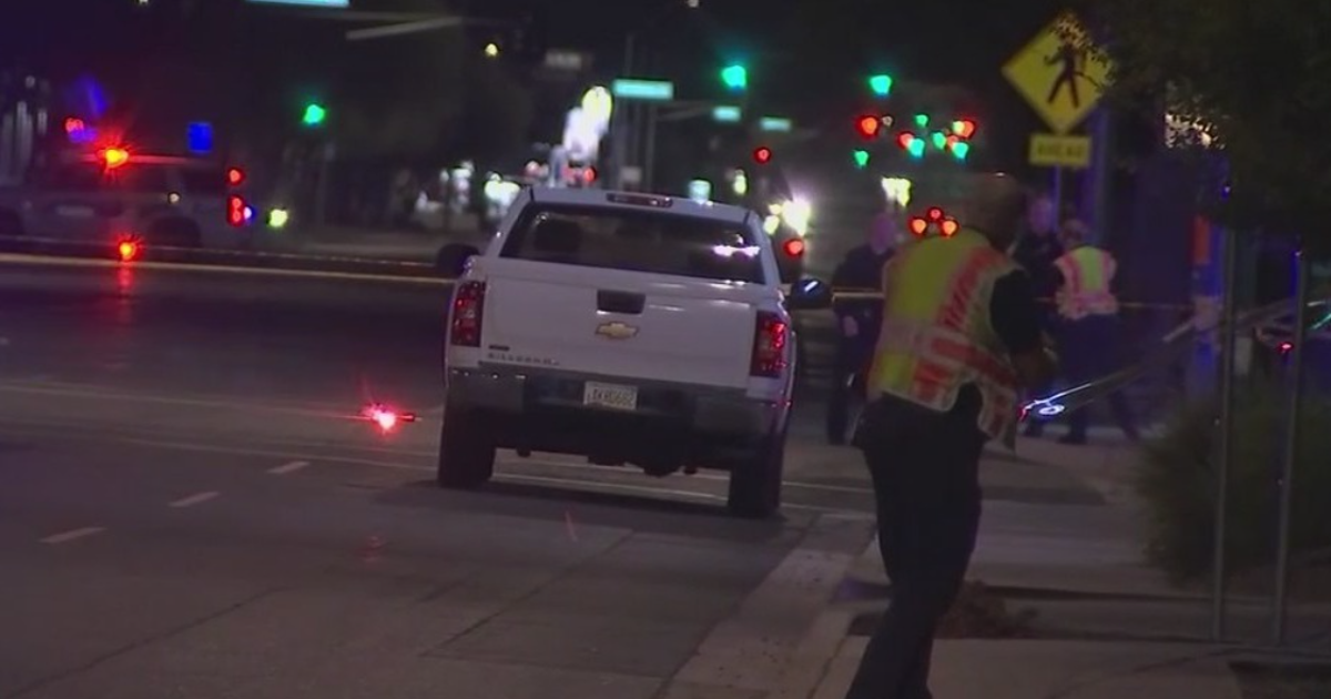 Phoenix police investigating deadly hit-and-run car collision | FOX 10 ...