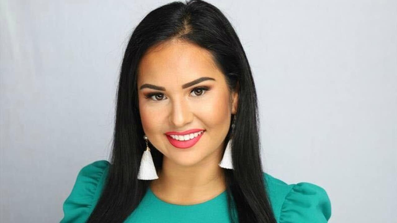Fox10 Anchor : Siera Santos Now Works Full Time At The MLB Network - Is She Married With A Husband?