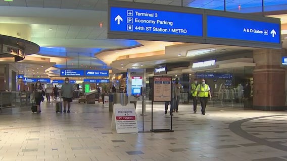 Sky Harbor airport hosts workshop to support travelers with dementia