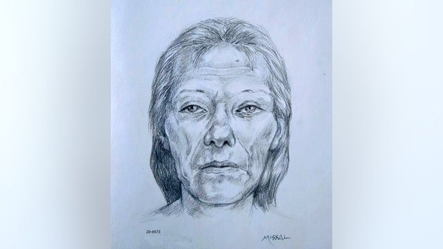 Phoenix Police investigators trying to identify woman who died at hospital in July