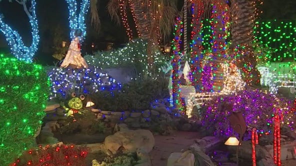Phoenix man decorates home early to spread Christmas cheer amid pandemic