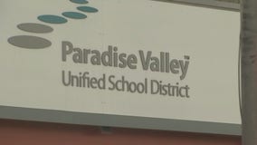 Parents stage protest as Paradise Valley Unified School District prepares to return to online learning