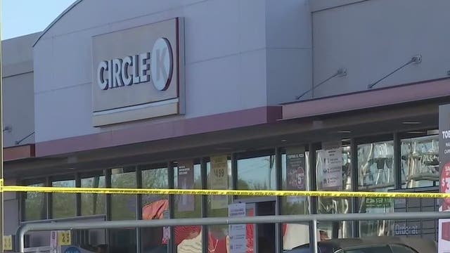 Circle K employee shot in El Mirage during beer robbery