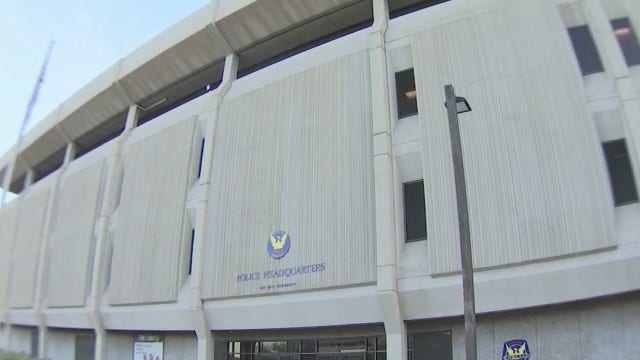 Phoenix City Council divided over police oversight board proposal