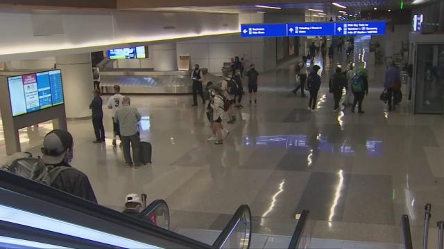 Some are not heeding CDC guidance on not traveling during Thanksgiving to prevent spread of COVID-19