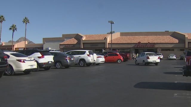 Shoppers flock to stores stocking up on holiday foods for smaller celebrations