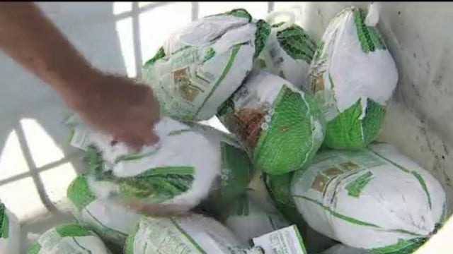 Phoenix Rescue Mission holds Turkey Drive with a goal of collecting 2,000 turkeys