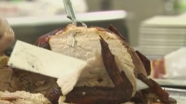 How to stay COVID-19 safe during Thanksgiving celebrations, per CDC