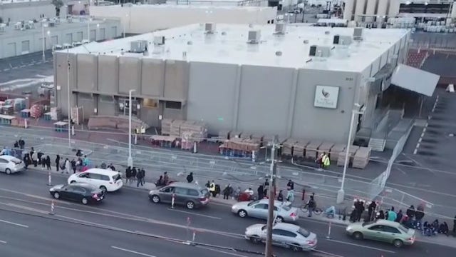 Valley residents come out in droves for holiday food distribution