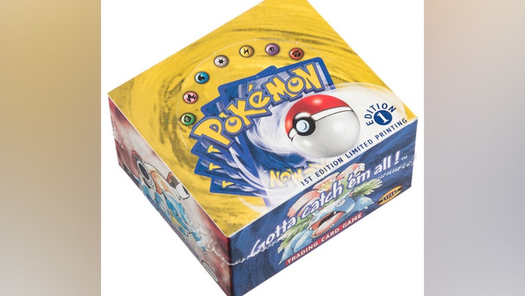 激安！特価品 Unopened, first-edition Pokémon card set shatters bid ポケモンカードゲーム