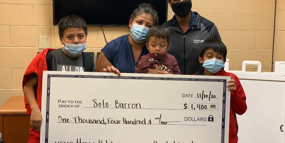 Glendale family who lost father to COVID-19 surprised with $2500 in gifts for the holidays