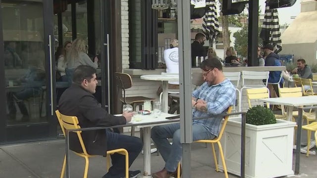 Old Town Scottsdale expecting large crowds for New Year's Eve despite the pandemic