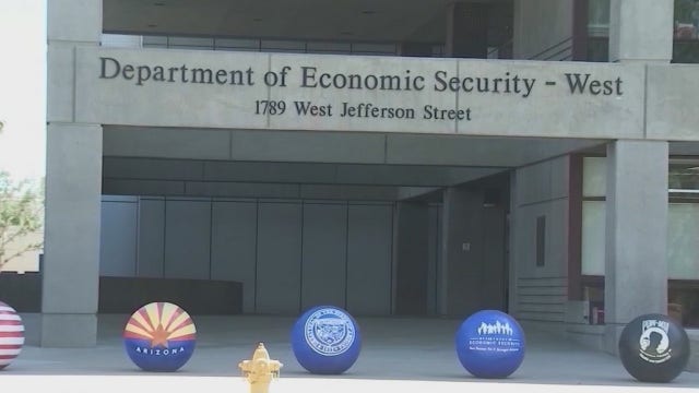 Arizona lawmakers reject auditing state's unemployment system as residents wait for much-needed benefits