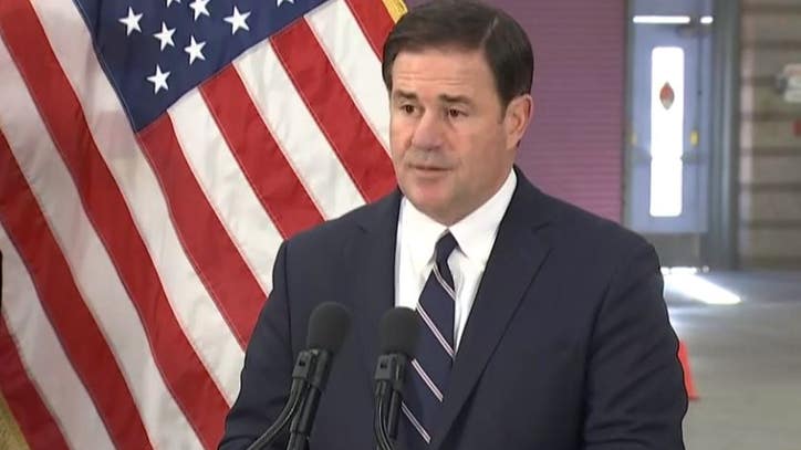 Gov. Ducey touts COVID-19 vaccine as open hospital beds hit record low - Vimarsana News