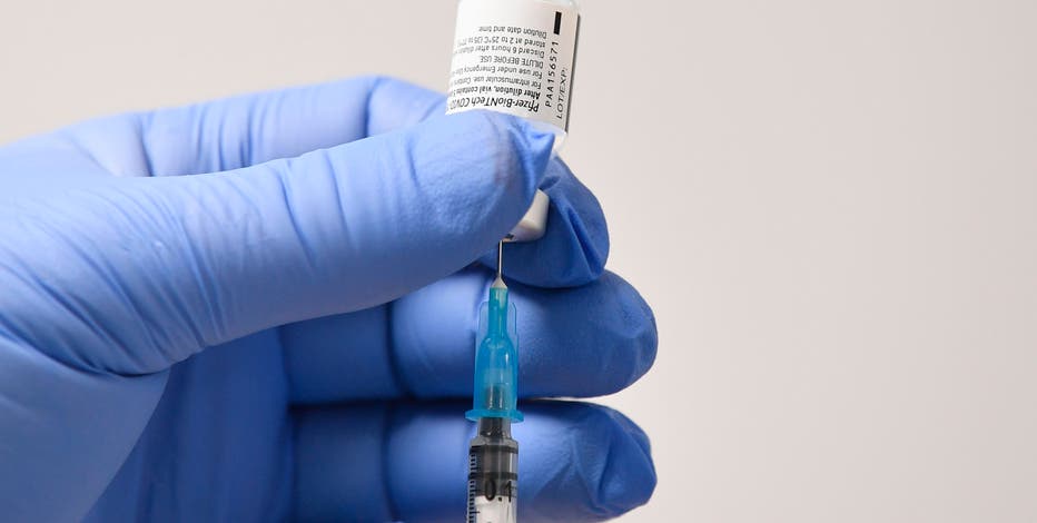 Arizona vaccination priorities include people 75 and older