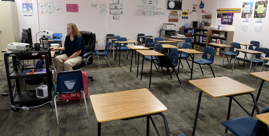 Chandler teachers demand return to virtual learning, planning to stage 'sick out'