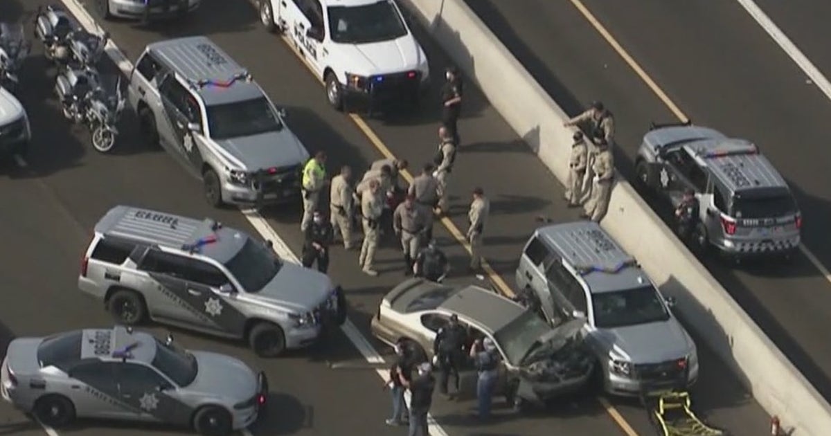 Eastbound Loop 202 reopens in Mesa after police situation | FOX 10 Phoenix