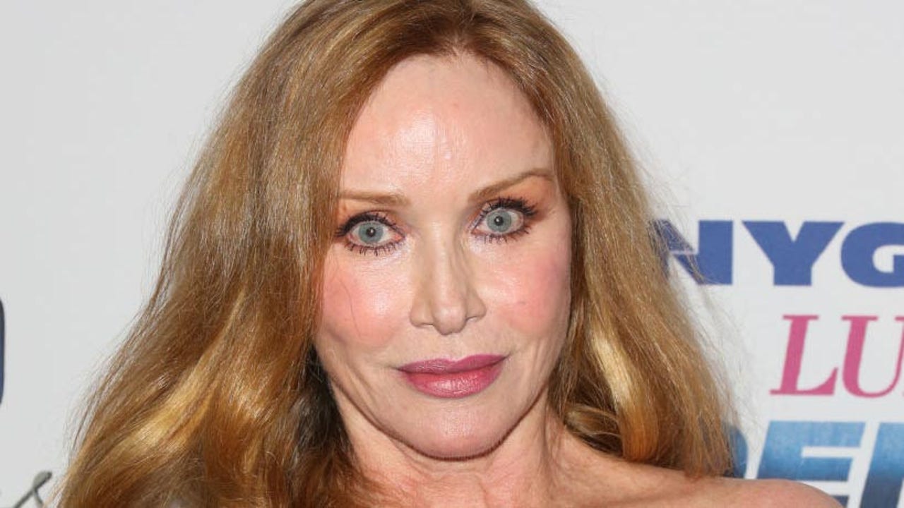 Thnya Hope Actress Sex Videos - Tanya Roberts confirmed dead at 65 after premature declaration from  publicist