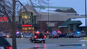 2 shot, 1 fatally, at Fox River Mall in Appleton