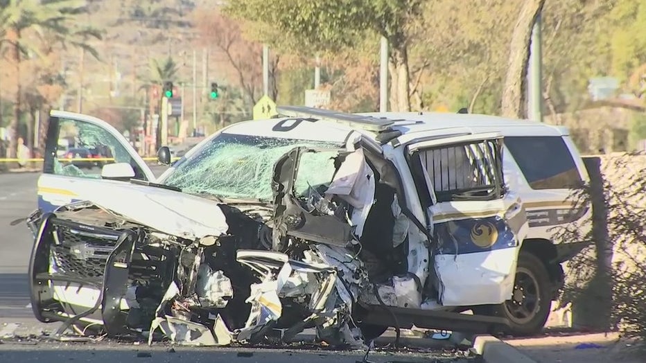 Phoenix officer hit by wrong-way driver