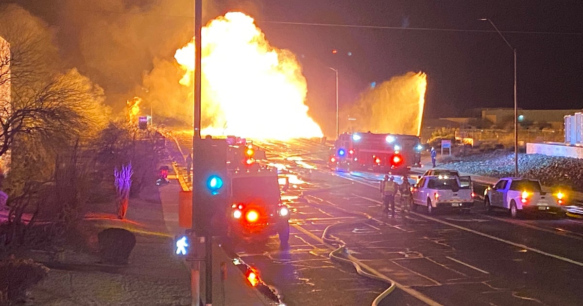 Fire Phoenix Line Gas line fire near 7th Street, University Drive closes Phoenix bridge ...