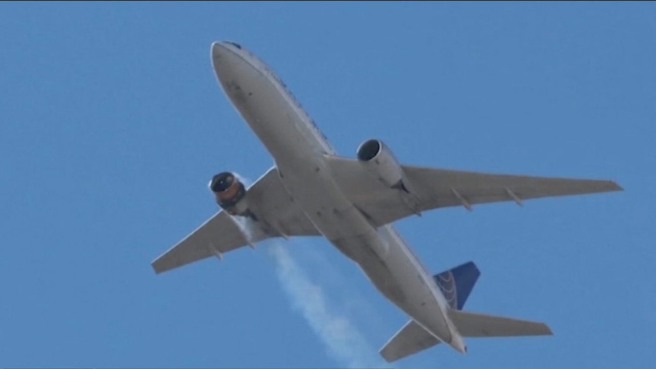 Aviation expert talks about Boeing 777 following engine failure