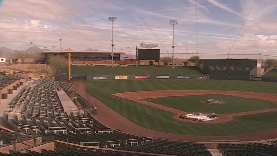 Fans set to return to sports game in Phoenix, albeit with COVID-related restrictions in place