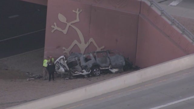 Loop 202 reopens at Broadway following fatal crash