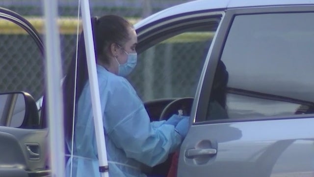 Phoenix agency offers free COVID-19 vaccine registration, transportation assistance