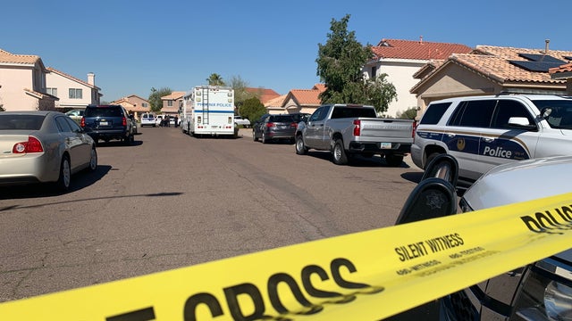 Phoenix Police shoot, kill armed man who reportedly broke into a home