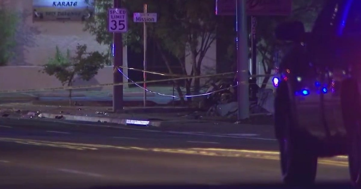 Phoenix FD: Two dead in fiery crash near 7th and Dunlap avenues | FOX ...