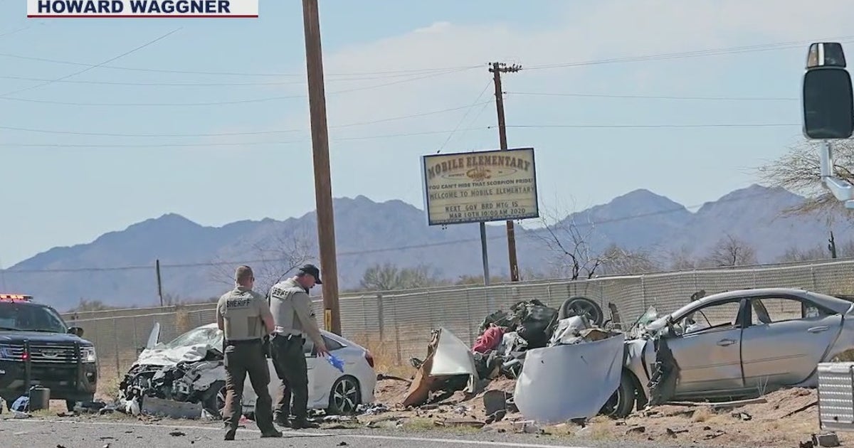 FD: Two dead, one injured in Goodyear crash | FOX 10 Phoenix