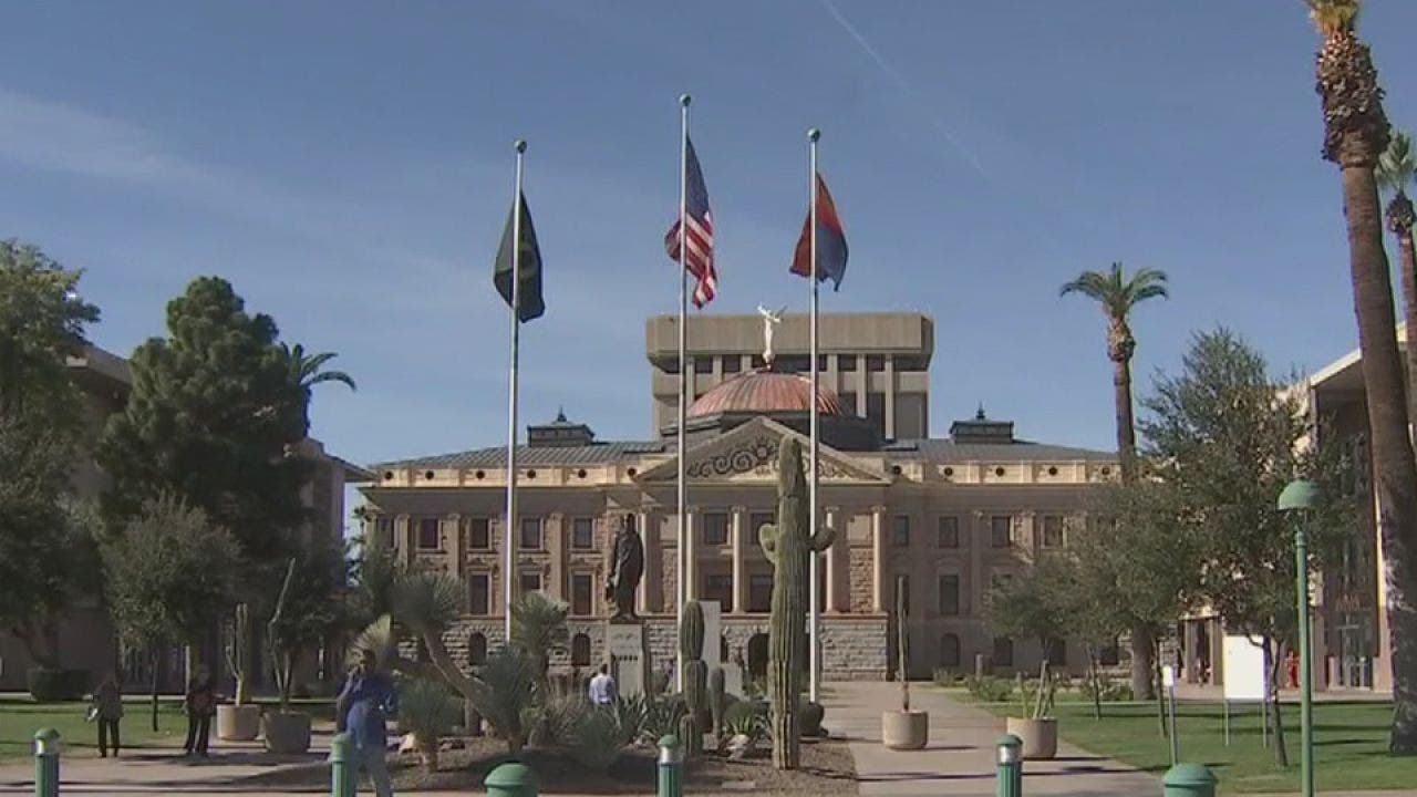 Pregnant state lawmaker expresses concerns over lack of COVID-19 safety measures at the Arizona State Capitol