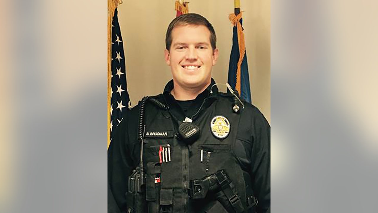 Phoenix Police Discuss The Condition Of The Officer Who Was Shot At A Marathon Gas Station