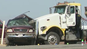 Border Patrol: SUV with 25 people inside during deadly crash came through hole in border fence