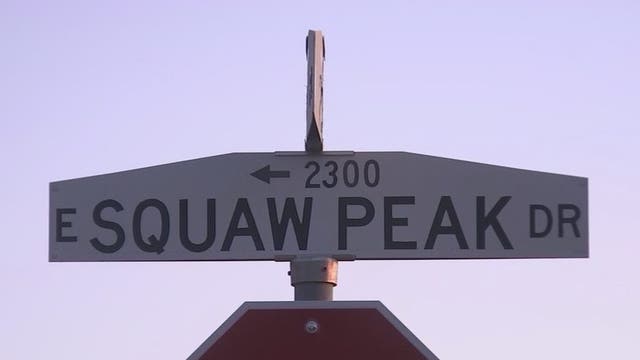 Phoenix to dismantle Squaw Peak, Robert E. Lee street signs