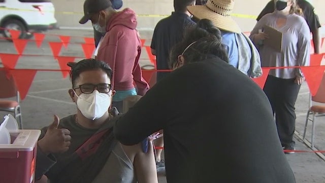 'It’s a relief': Food bank, grocery store workers receive COVID-19 vaccine