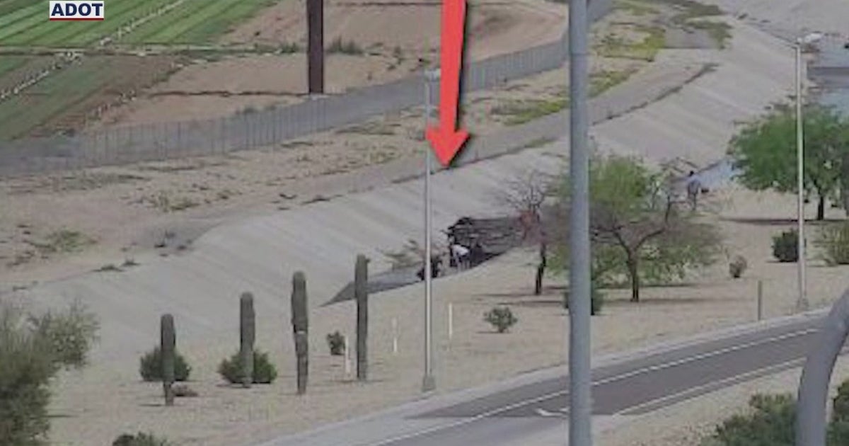 Lanes reopen on Loop 303 after fatal rollover crash | FOX 10 Phoenix