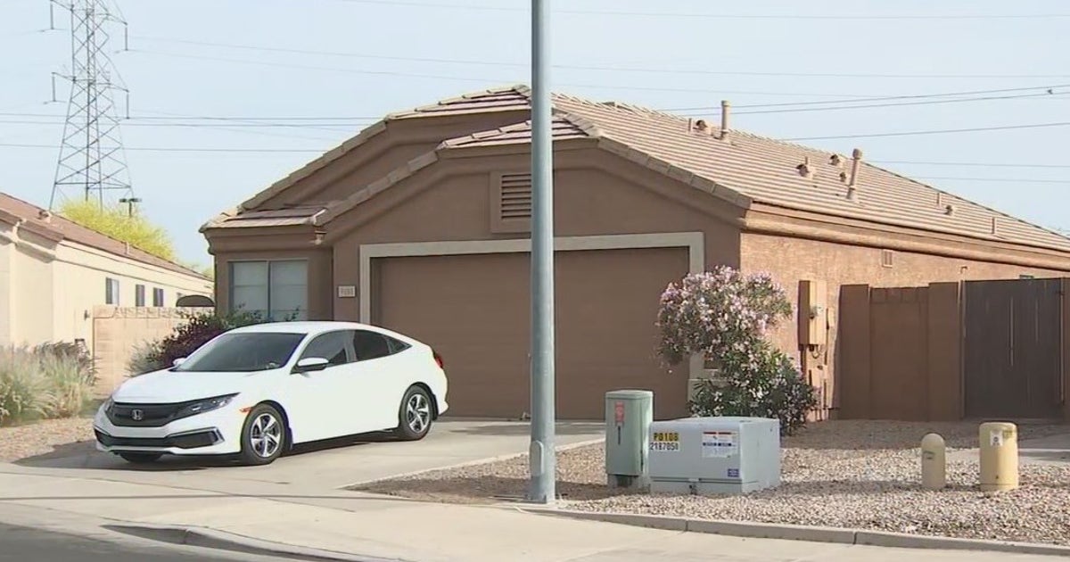 Police: Man, child, two dogs found dead in Mesa home | FOX 10 Phoenix