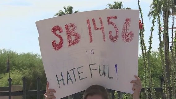 Parents protest sex education bill at Arizona state capitol