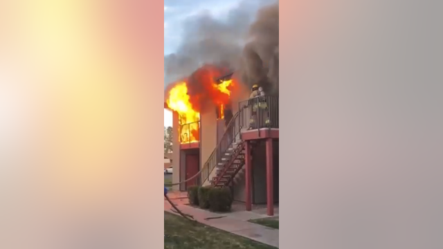 Woman found dead in apartment fire with 10-foot flames in Phoenix