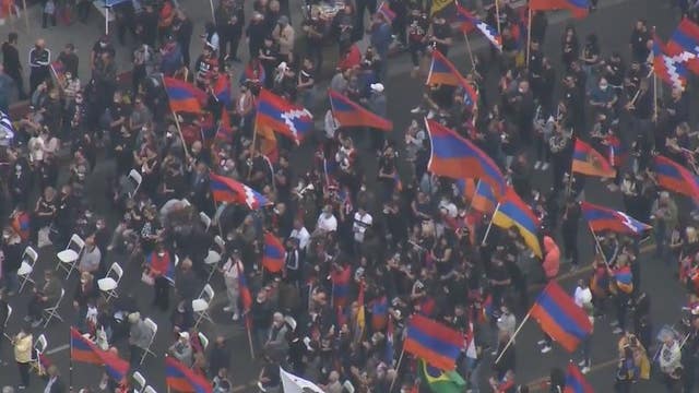 Thousands gather in LA to commemorate 106th anniversary of Armenian Genocide